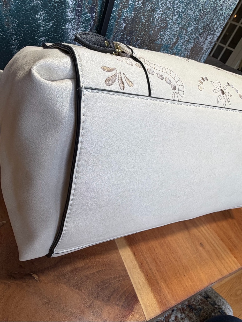 Danielle Nicole Ultra Rare Hard to Find Disney x Mary Poppins East End Satchel - Picture 7 of 16